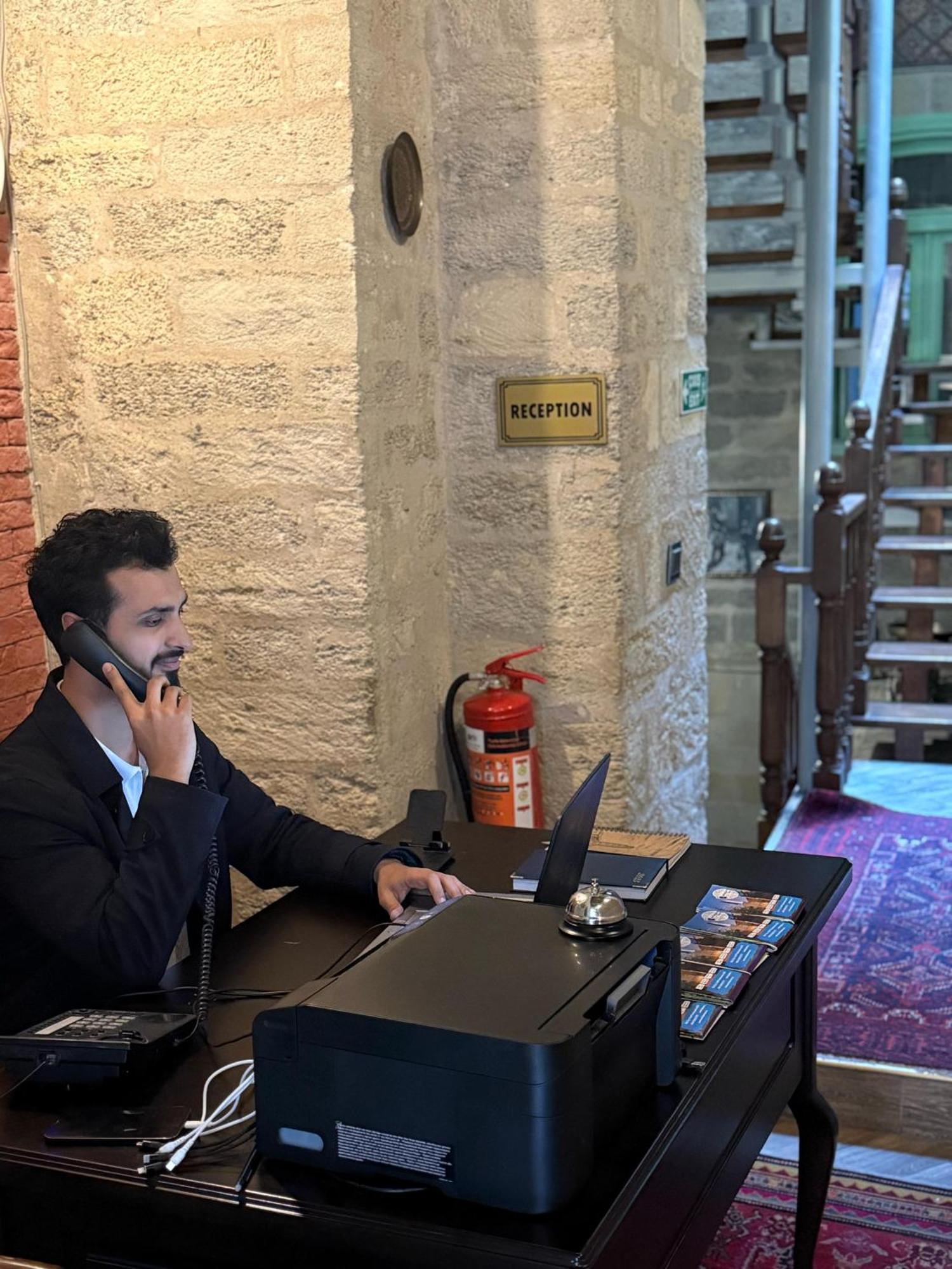 Sazeli Old Baku Hotel Экстерьер фото