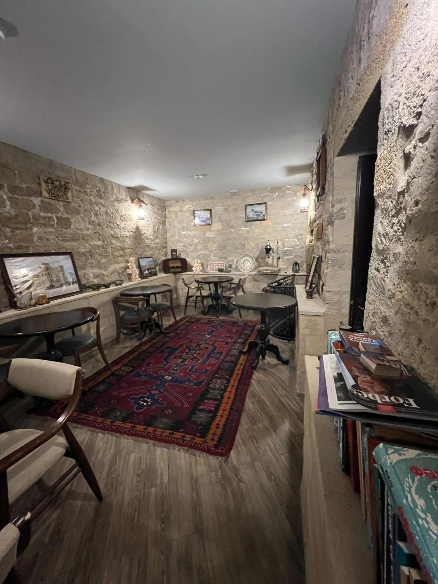 Sazeli Old Baku Hotel Экстерьер фото